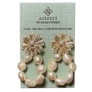 🤍🔹️ ATTERRI🔹️💕host Pick 💕 cubic Zirconia Fresh Water Pearl Earrings